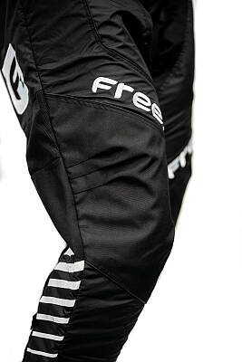 FREEZ G-280 Goalie Pants black Brankárske florbalové